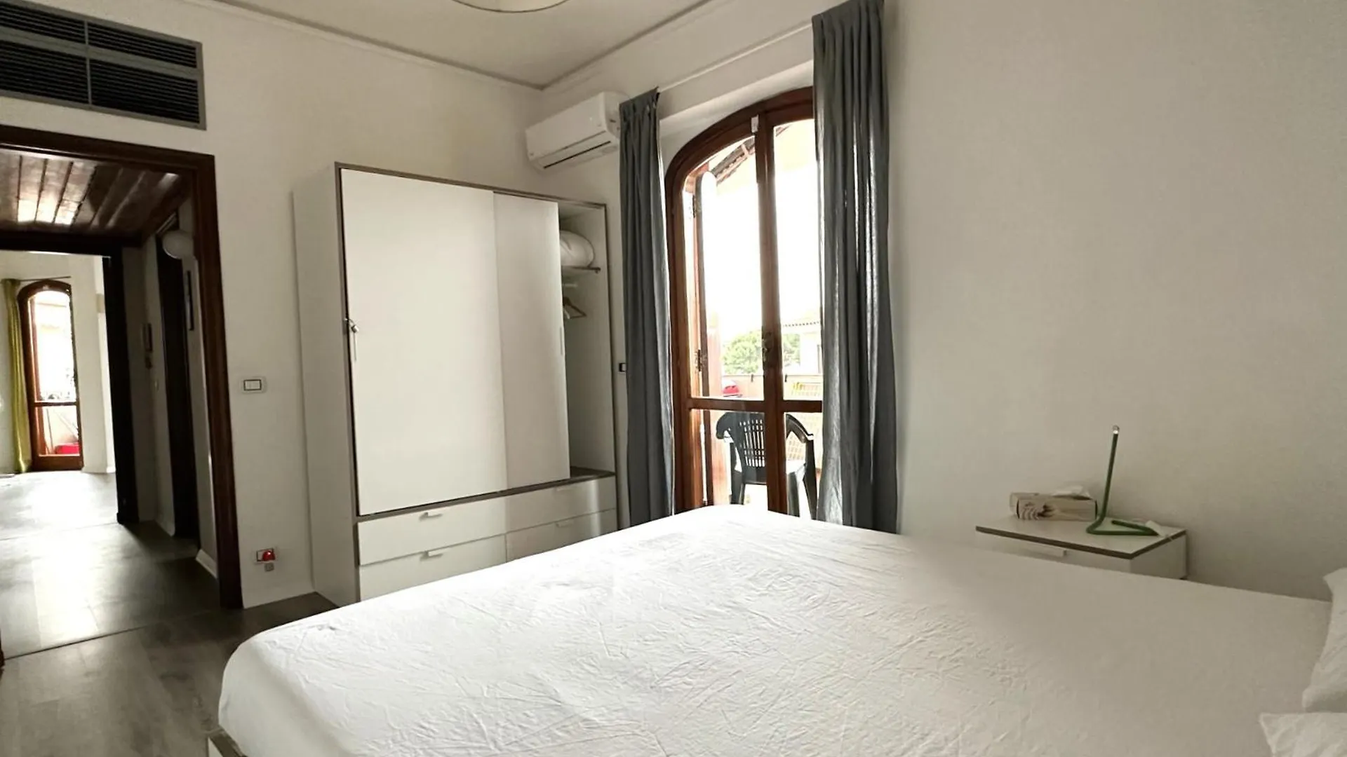 Diego'S House Aci Castello Homestay